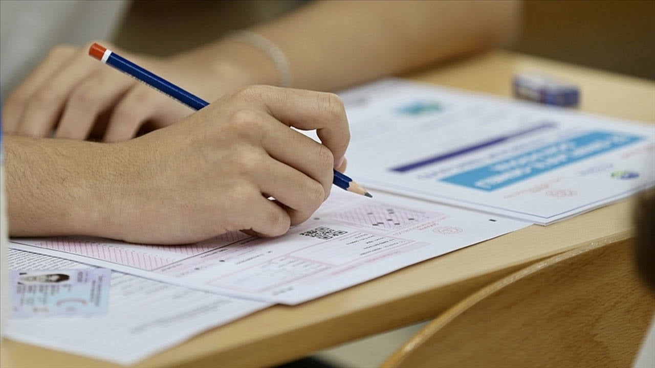 Eğitim Sen’den 2026 YKS’ye Sert Tepki: Gelecek Güvende Değil!