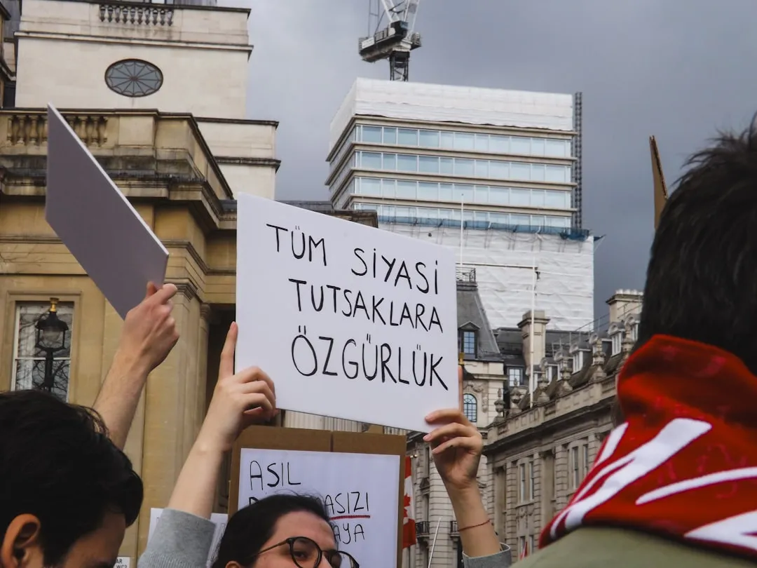 Sincan Cezaevi'nde İsyan İddiası: Turhan Çömez Hakkında Soruşturma Başlatıldı!