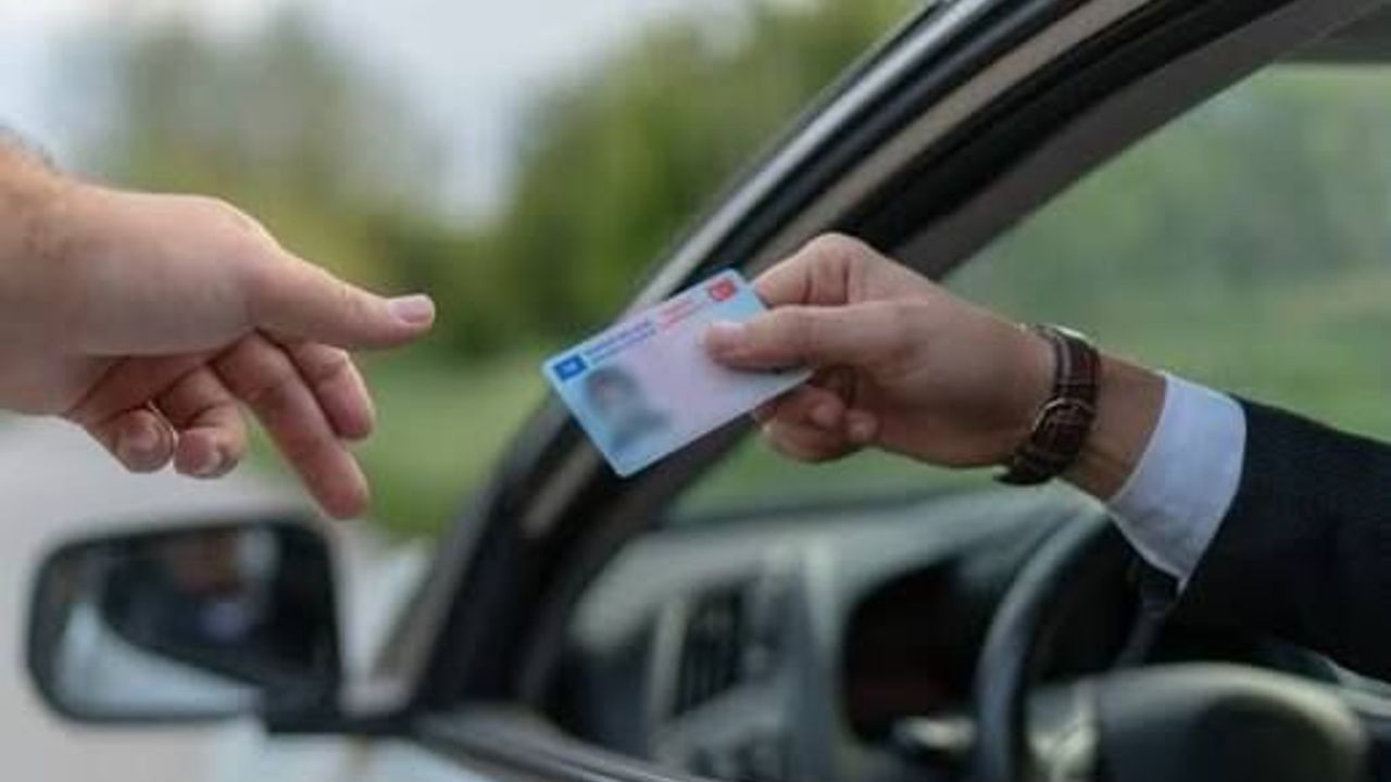 Ehliyetlere Şok Düzenleme! Kuralları İhlal Edenin Lisansı İptal Olacak
