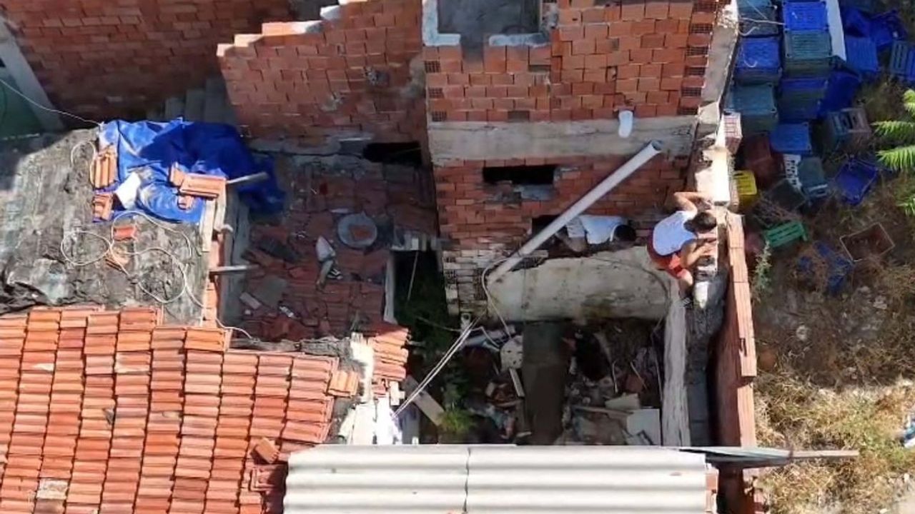 İzmir’de Dron Destekli Uyuşturucu Operasyonu: 2 Şüpheli Yakalandı!