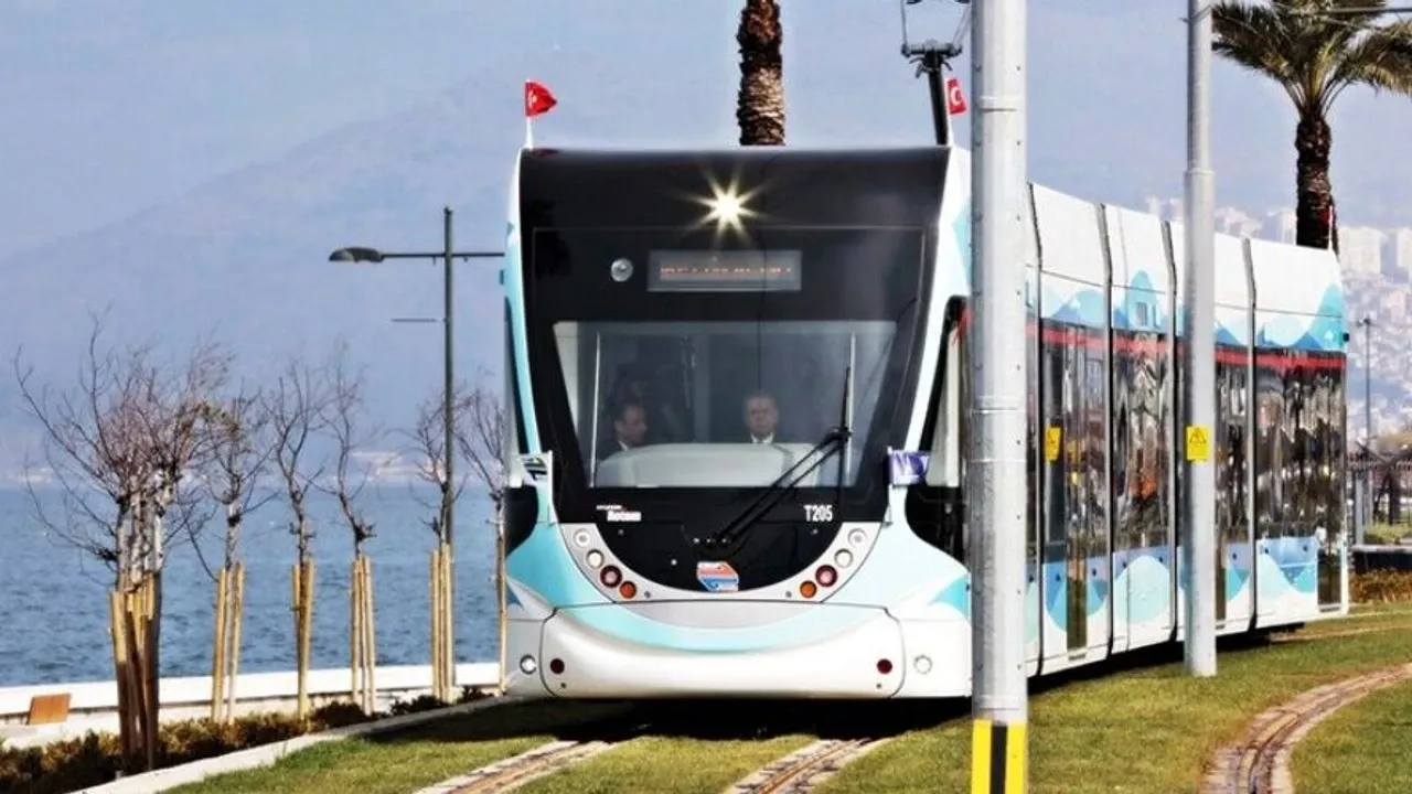 İzmir Tramvayında Pazar Sürprizi! Seferlerde Kritik Değişiklikler…