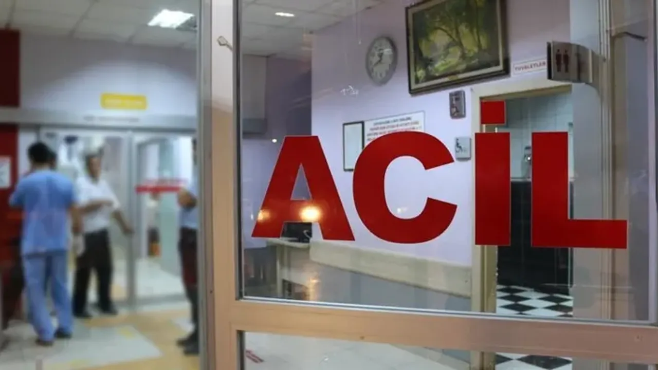 Manisa'da Feci Kafa Kafaya Kaza: 18 Yaşındaki Genç Ağır Yaralı!