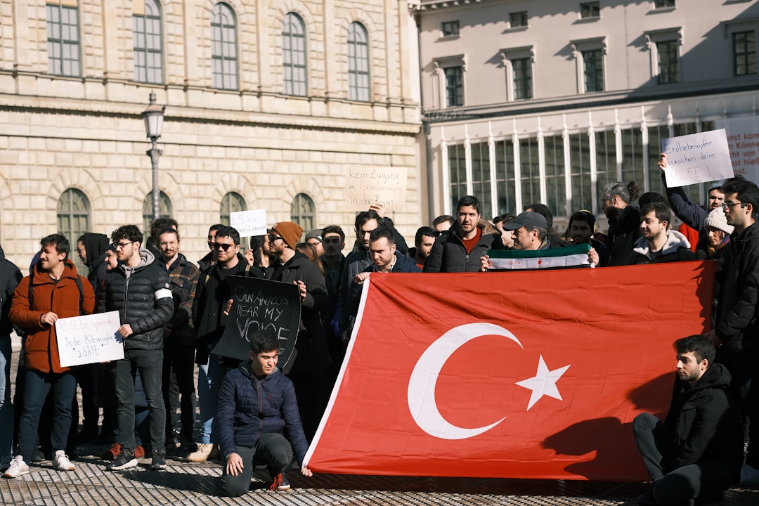 Sahte Hakim Kartı Gösterme Tehdidi Pahalıya Patladı!