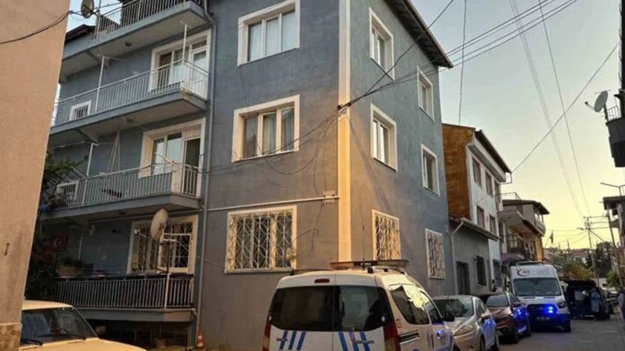 Uşak'ta Gizemli Ölüm: 3. Kattan Düşen Kadın Hayatını Kaybetti!