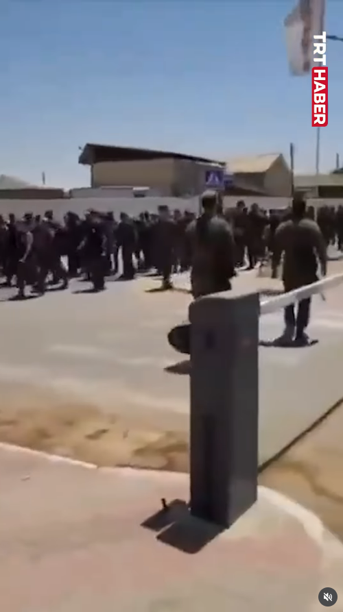 Soykırımcı İsrail ordusunda kriz büyüyor.